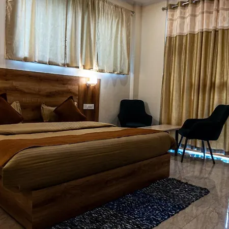 Winterstone Studio McLeod Ganj Room photo